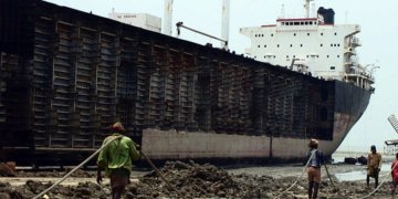 APSEZ GETS GREEN NOD TO SET UP SHIP RECYCLING FACILITY AT MUNDRA