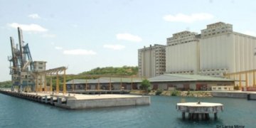Trincomalee Port commences night operations