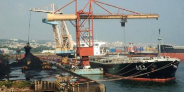 Shipping ministry overrules port trusts to offer sops to users, PPP operators stung by the pandemic