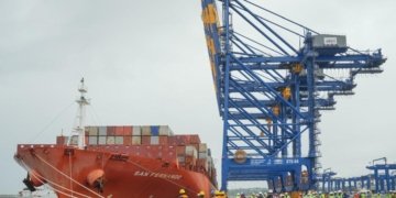 Release grant for Vizhinjam Seaport without seeking repayment: Vijayan