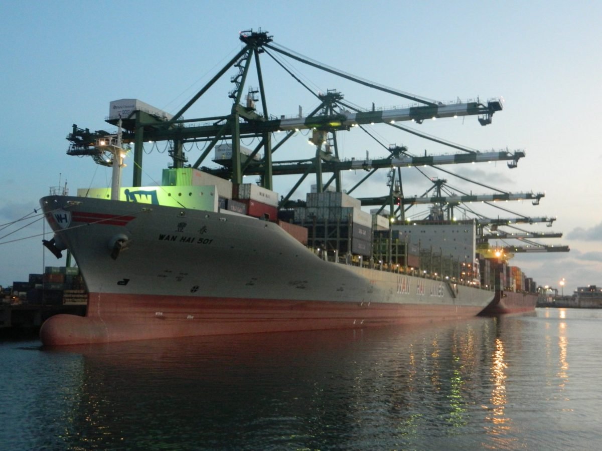 WAN HAI achieves improved fuel efficiency with Nippon Paint Marine