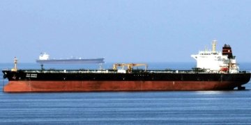 Two Tankers Carrying Saudi Oil for India Exit Red Sea by Going ‘Dark’