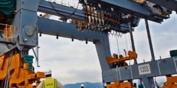 World Crane Services (WCS) to offer consulting