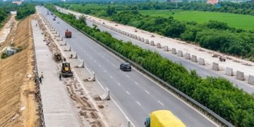 YEIDA approves 200-acre multimodal logistics park