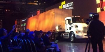 AMAZON ENTERS (DATA) SHIPPING MARKET