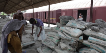 Railways Ministry mulling measures to attract cargo