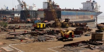 Cochin Shipyard enters talks to buy ABG