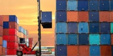 Samsung Heavy Industries develops device to minimise container losses