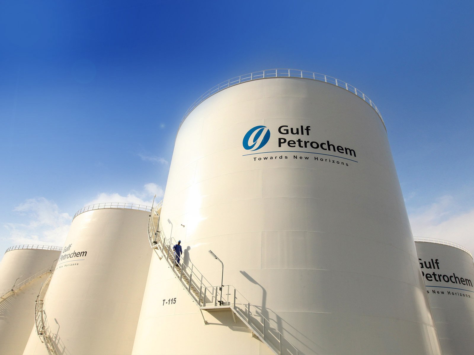 Gulf Petrochem Group marks first-ever bunker supply by barge at Paradip Port