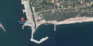 Sri Lanka, China sign $1.1 billion Hambantota port deal