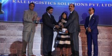 Kale Logistics honoured at Samudra Manthan Awards 2016