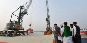 Liebherr mobile harbour cranes at India’s first multi-modal terminal