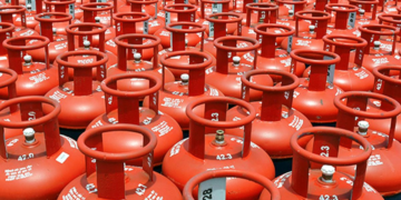 India’s March LPG Imports Set to Plunge 46% as New Delhi Loads Idle Gulf Ships in Emergency Supply Measure