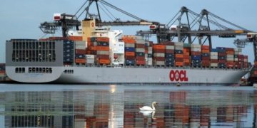 OOCL increases lifting & revenue per TEU in first half