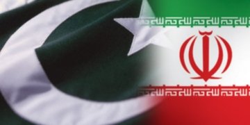 Pakistan, Iran expand cooperation in ports sector